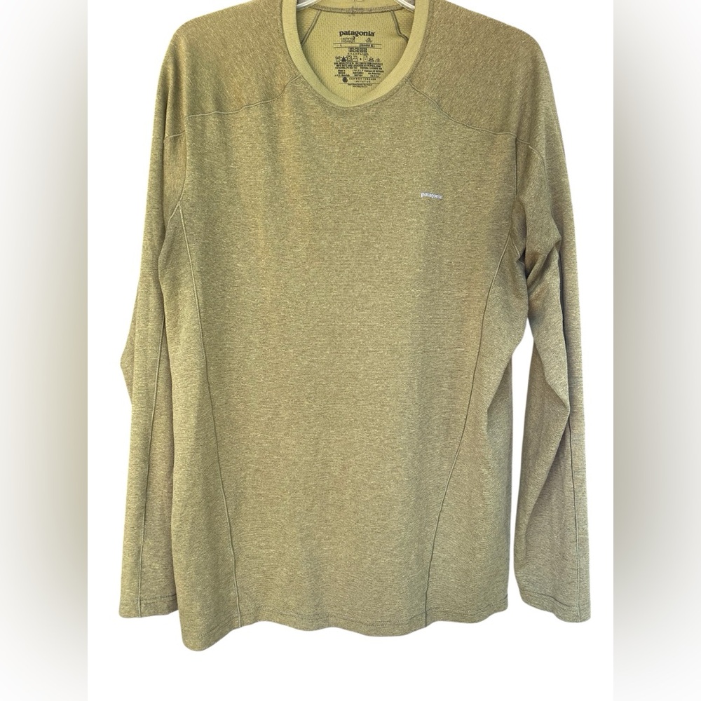 Patagonia Men’s Size XL Olive Long Sleeve Tee logo outdoors